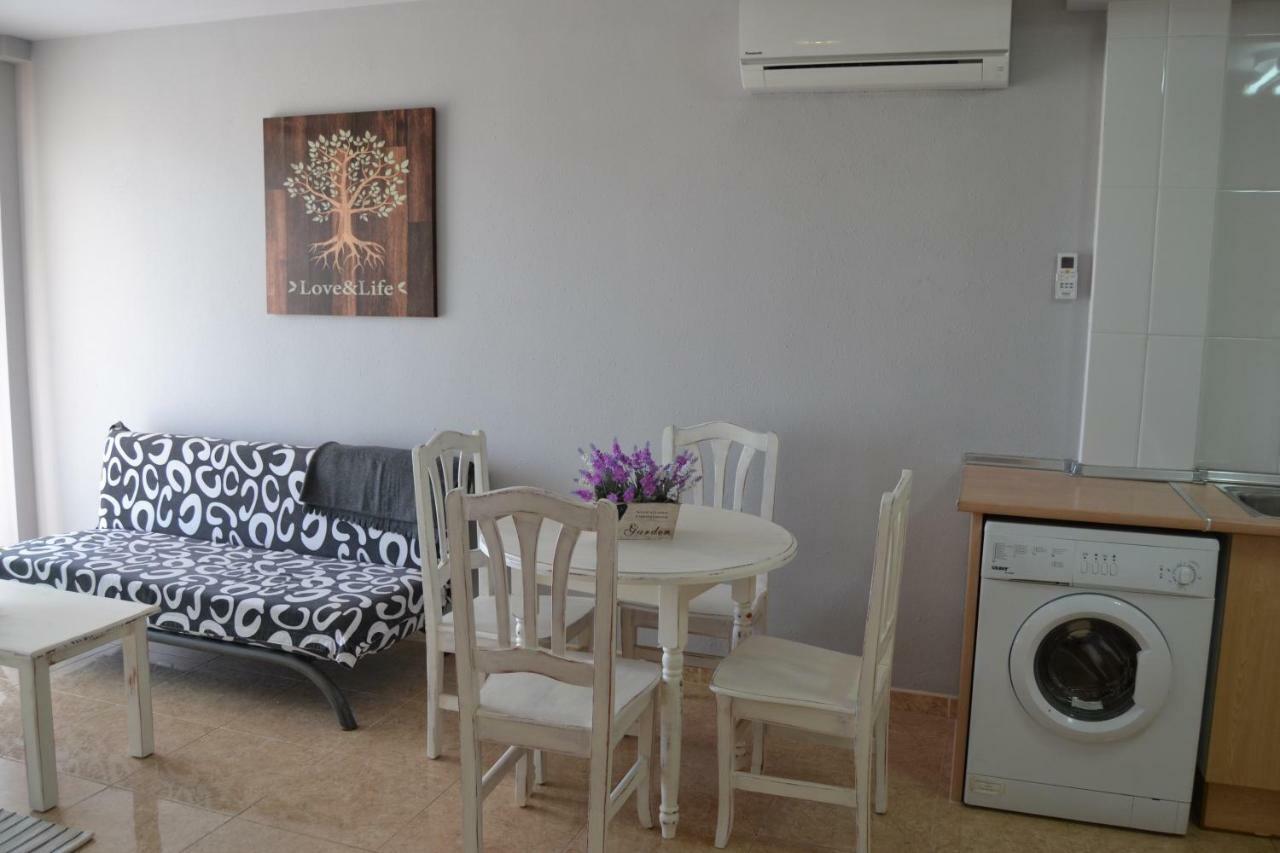 Lovely Familiar Apartment With Pool In Cap Salou Eksteriør bilde
