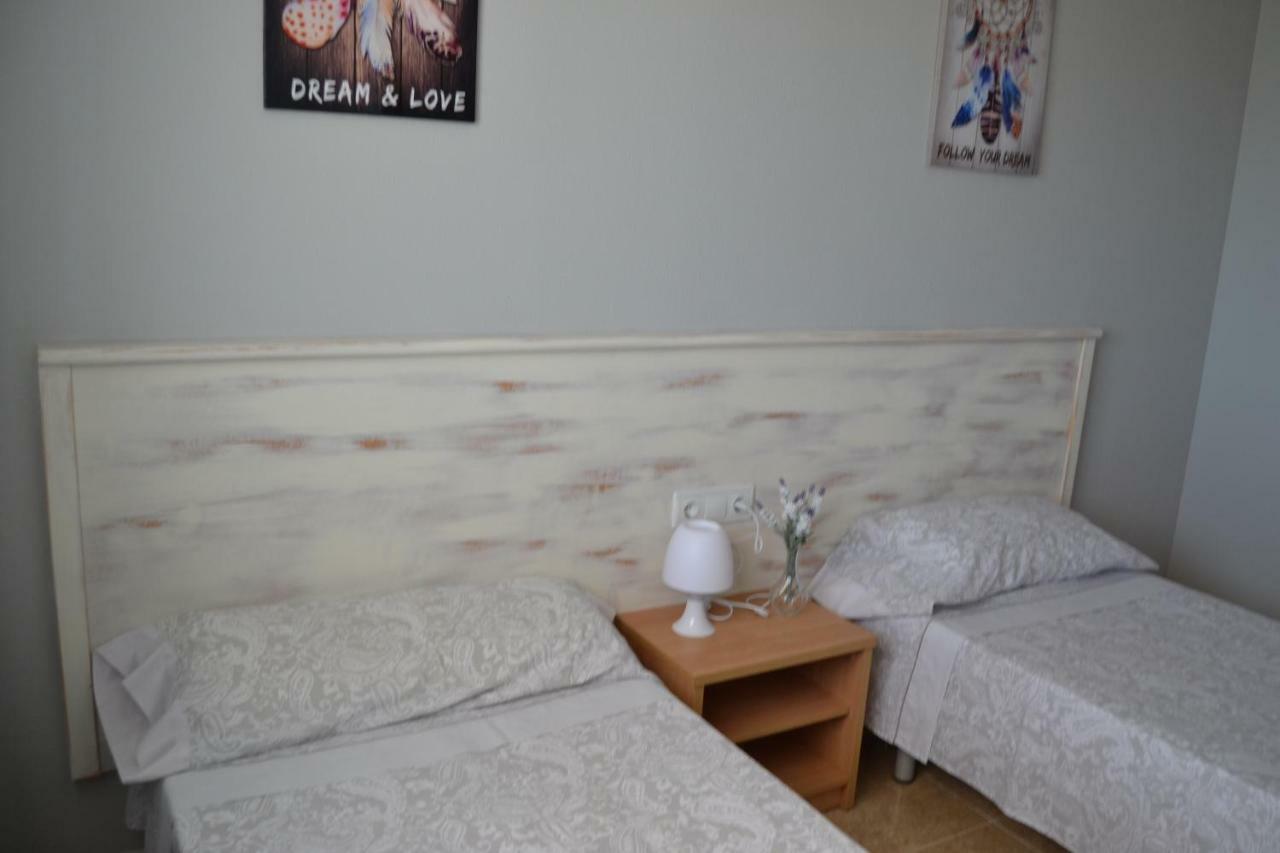 Lovely Familiar Apartment With Pool In Cap Salou Eksteriør bilde