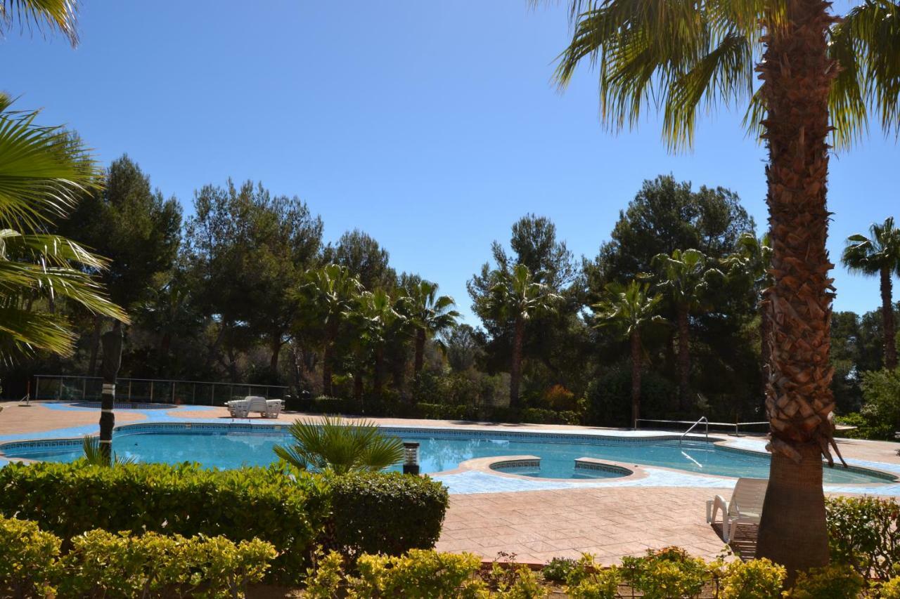 Lovely Familiar Apartment With Pool In Cap Salou Eksteriør bilde