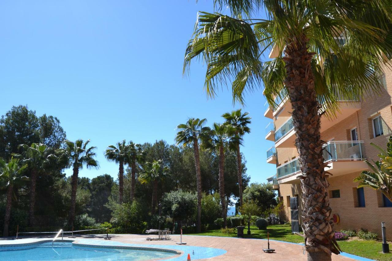 Lovely Familiar Apartment With Pool In Cap Salou Eksteriør bilde